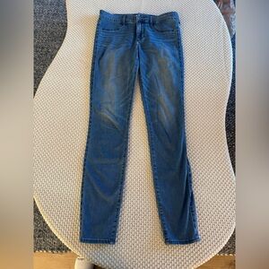 Abercrombie & Fitch Dark Blue Skinny Jeans